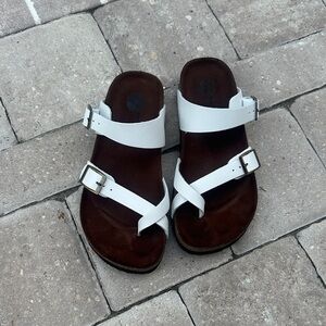 White Mountain White Buckle Sandals
